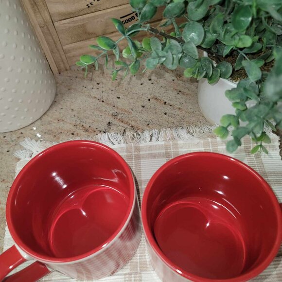 Tara Reed Designs Coffee Mug 20 oz Blue Harbor Collection Red Houndstooth 2014 - Picture 2 of 3